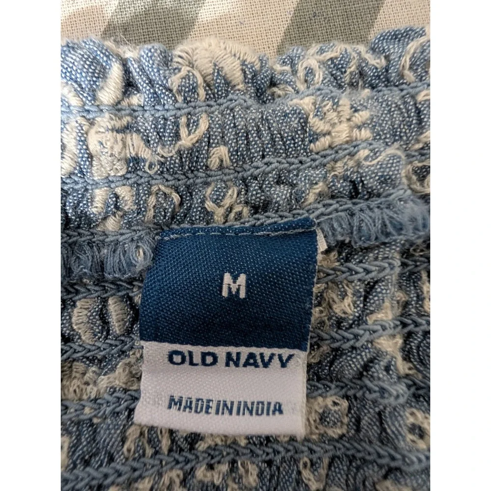 Old Navy Blouse/top Womens M Blue Floral Embroidered Smocked Puff Sleeve Peplum